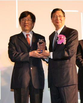 磐仪临床信息系统M1857荣获2011 Best Choic