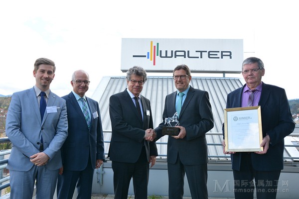 csm_JUNKER_Award_-_Wachstum_verbindet-_Protoyp-Werke_GmbH_da0590dff4.jpg