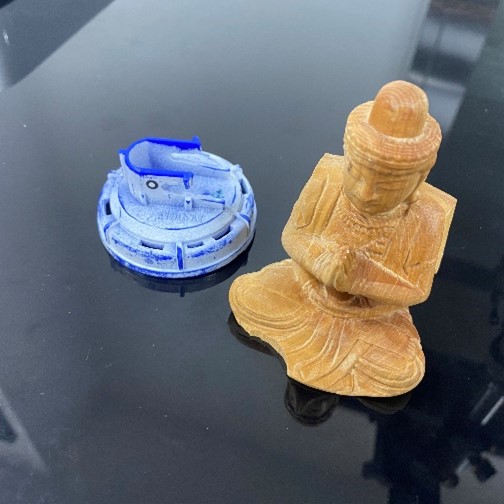 图片包含 桌子, 小, 橙子, 蓝色

描述已自动生成
