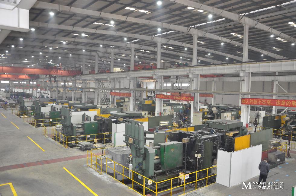 该项目主要内容为对比亚迪汽车公司压铸生产车间的4套压铸生产单元