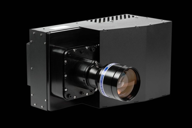 首台4K UV光引擎问世 瞄准工业3D打印 