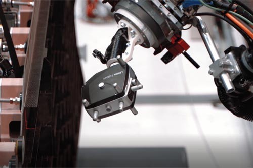 AGV机器人携手高效测量系统，变革航空大型工件制造工艺标准